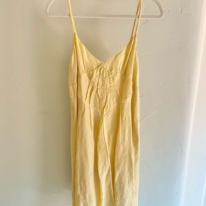 Champagne dress. Simple & beautiful